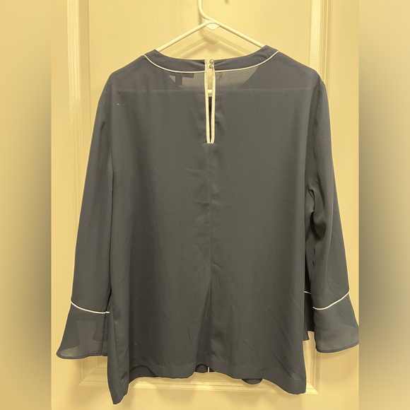 NWoT Banana Republic Ladies XL Top - Picture 5 of 6